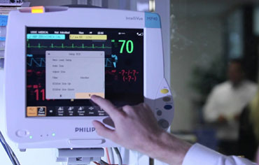 40 Patient Monitors in ICU